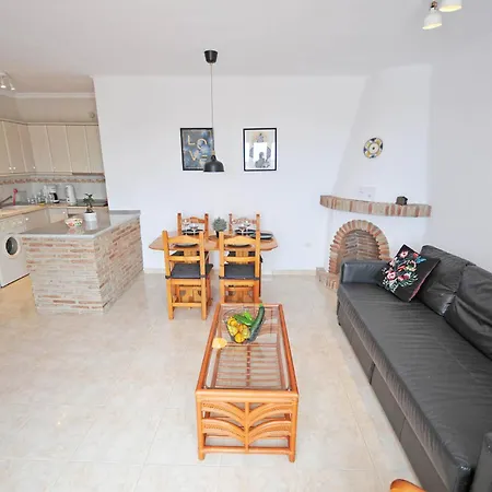 Rabat 24, Oasis De Capistrano * Nerja